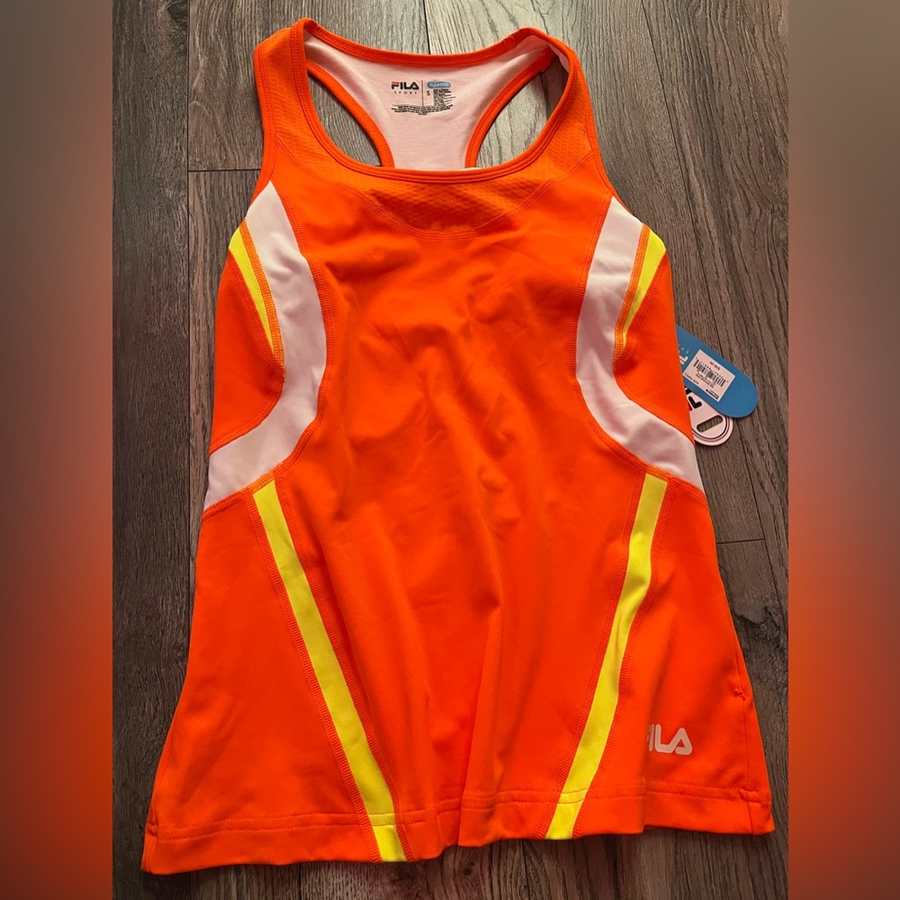 Brand new never worn workout top